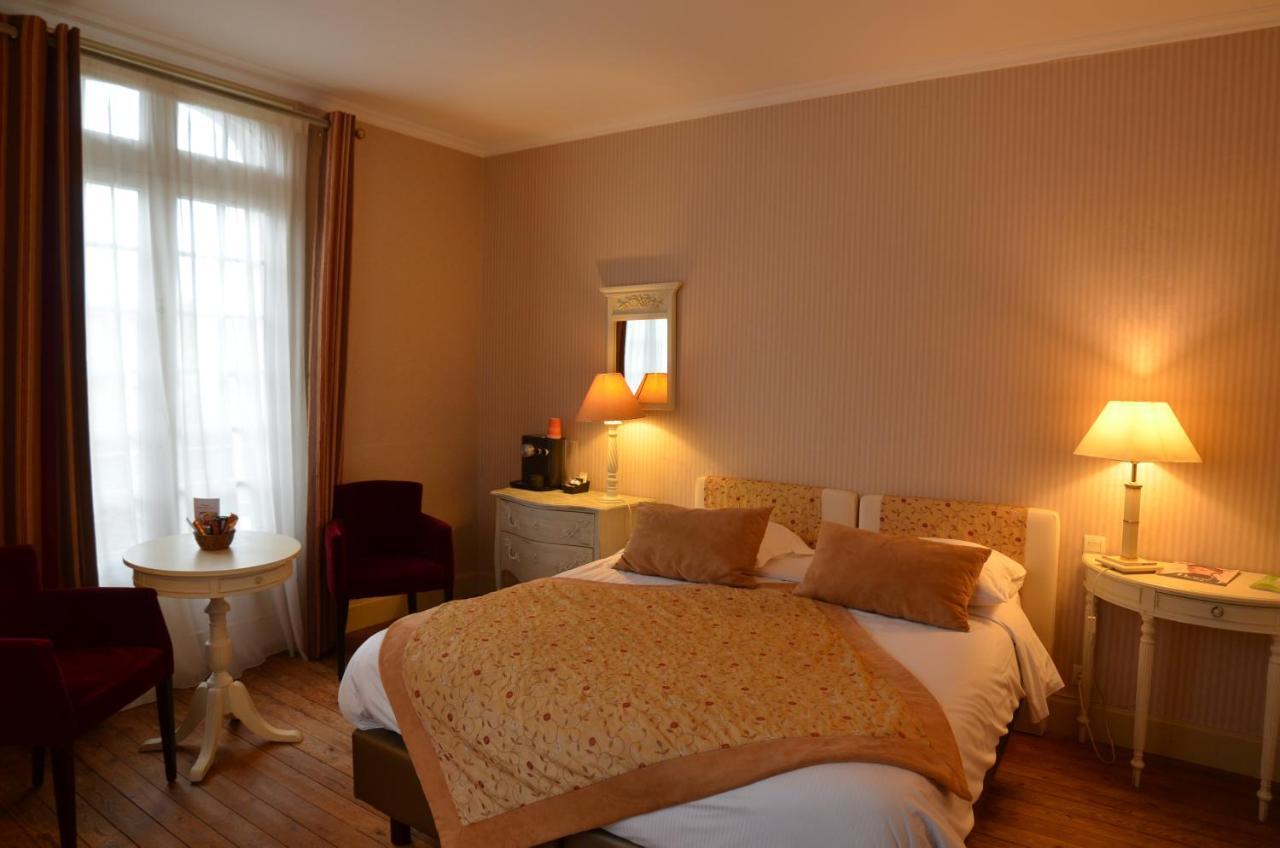 Hotel Augeval De Charme&spa