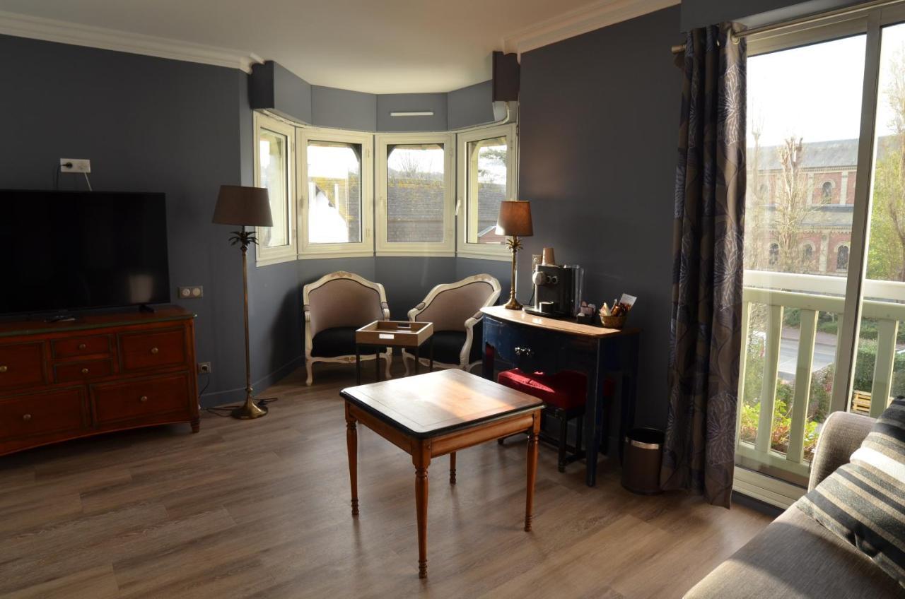 Augeval De Charme&spa Hotel